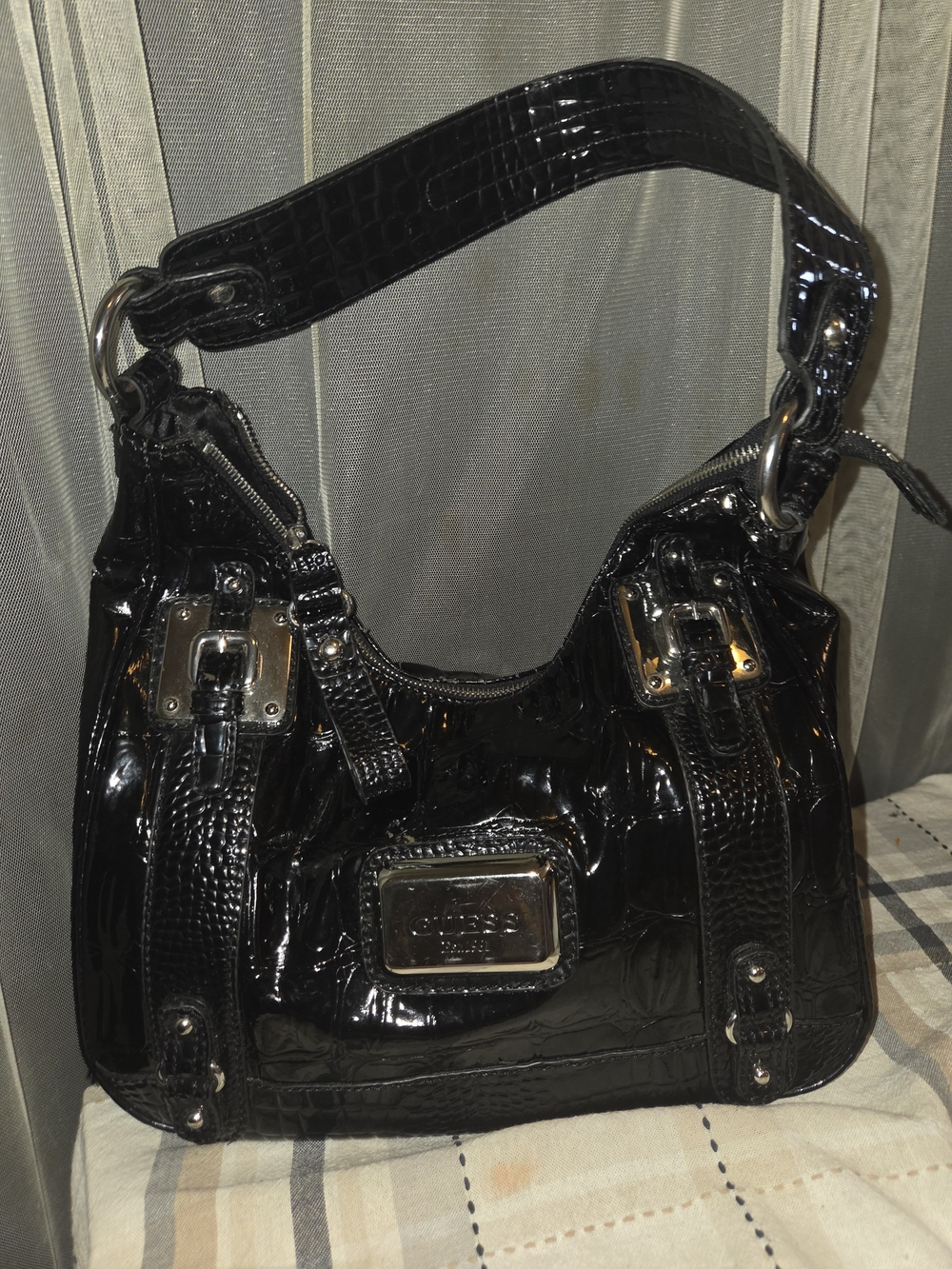 Vintage Guess Black Patent Leather Crocodile Embossed Handbag